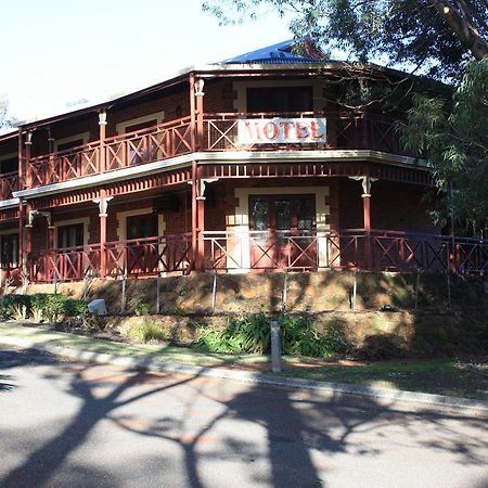 Heritage Country Motel Perth Exteriör bild